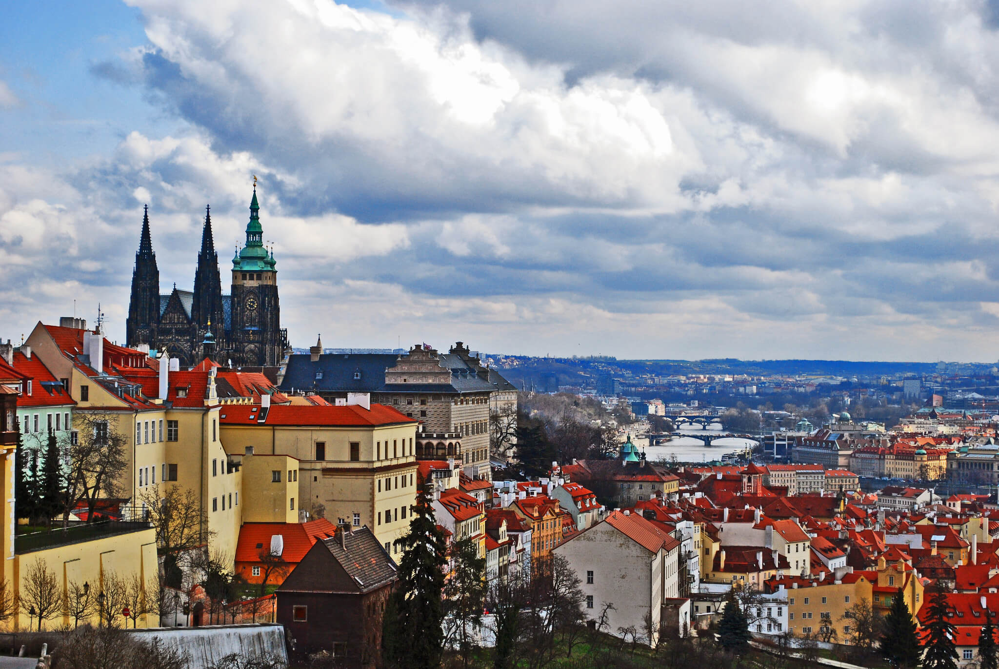 Чешская Прага – старинные церкви, готические замки, узкие улочки