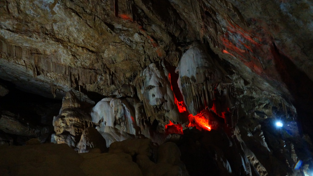 Пещера в Новом афоне